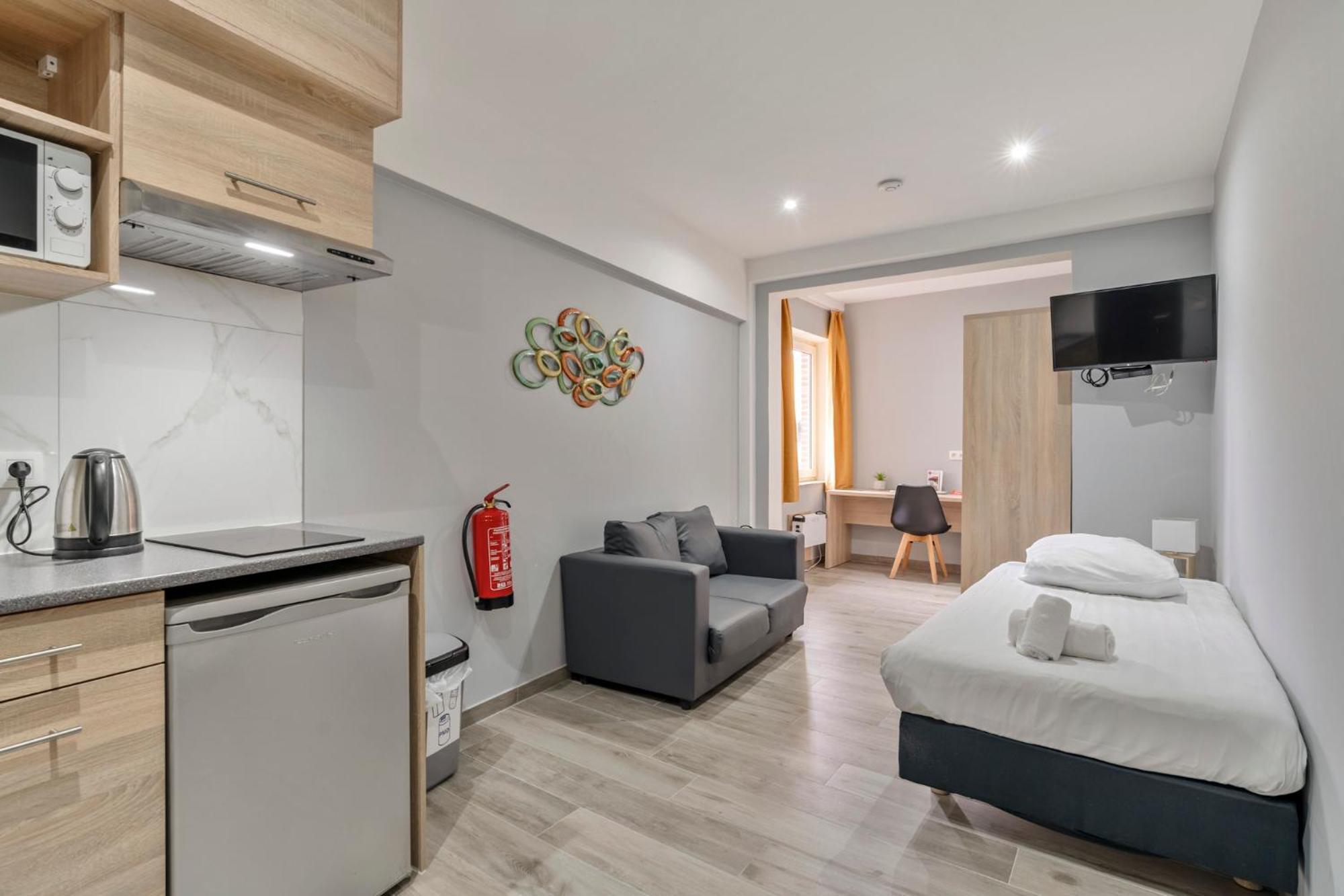 Budget Flats Λουβέν Εξωτερικό φωτογραφία