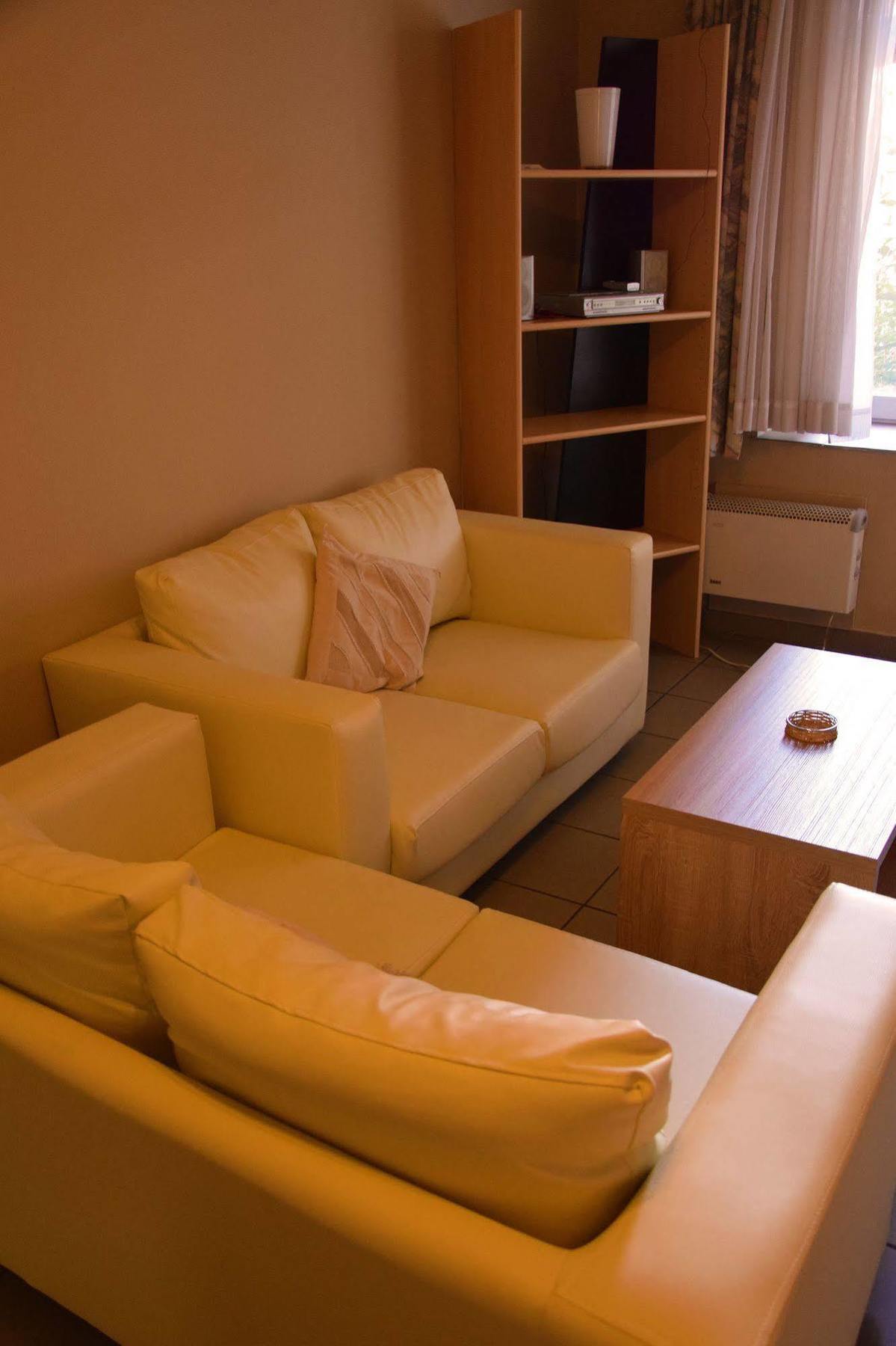 Budget Flats Λουβέν Εξωτερικό φωτογραφία